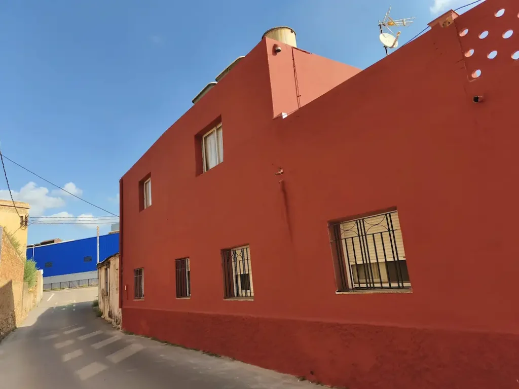 ¿Cuáles son los mejores colores para pintar una fachada?